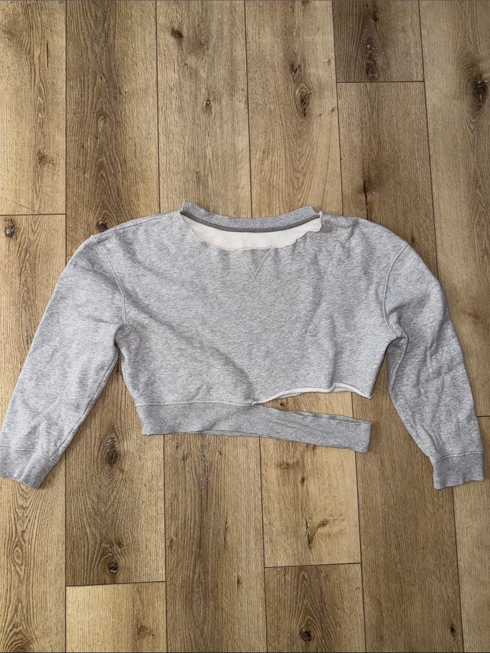 Sweater - Picture 2 of 7